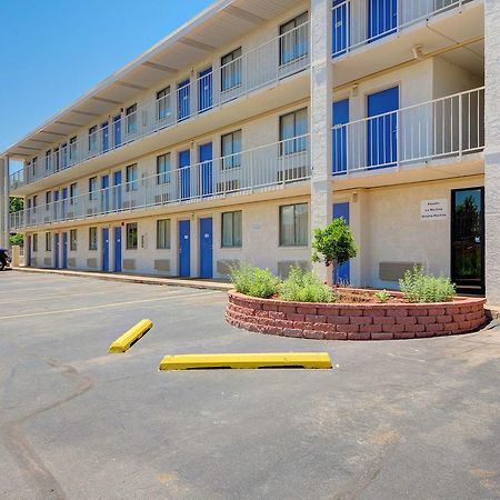 Motel 6-Oklahoma City, Ok - Frontier City Eksteriør bilde